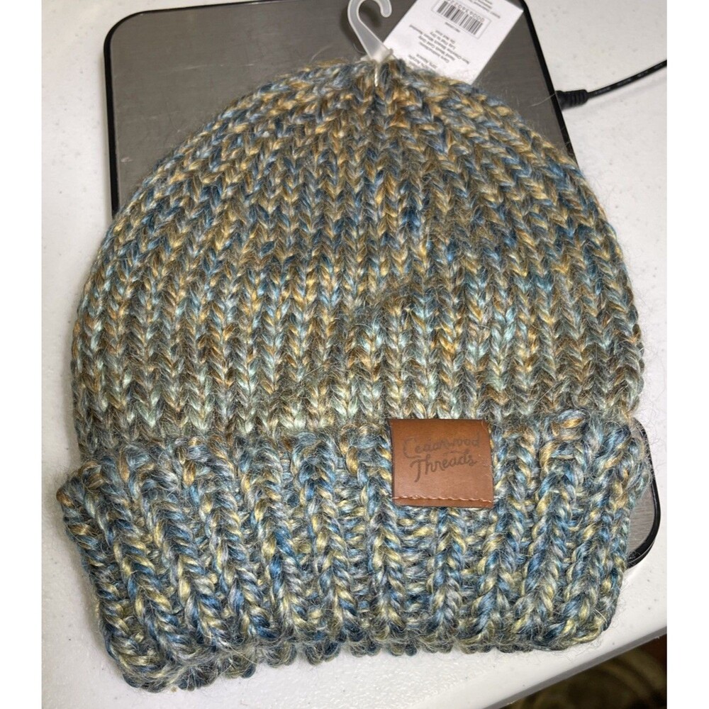 Cedarwood Threads One Size Stocking Hat Greenish Blue Hints of Golden Wheat NWT